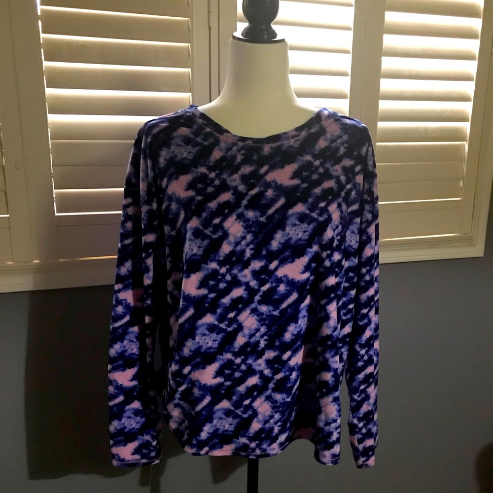 Kensie size L Tye Dyed shirt